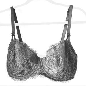Victoria's Secret Dream Angels Lace Underwire Pushup Bra in Gray Size 36DDD